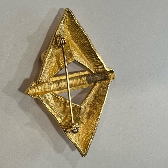 Vintage Brooch Pin Gold Tone Filigree Purple And Pink Gripoix Cabochon Style✨ - Picture 2 of 3